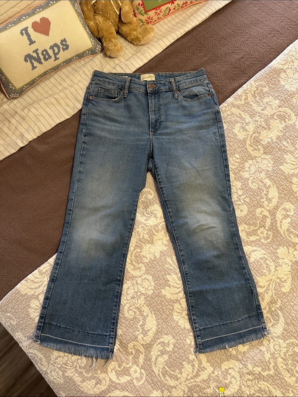 Universal Thread Light Blue Cropped Wide-Leg Jeans